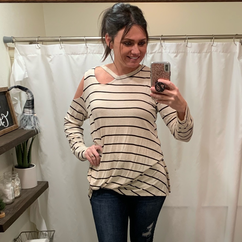 Striped cold shoulder boutique top